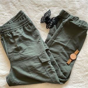 The Nines By Hatch Drapy Straight Cargo Pants Size Medium
